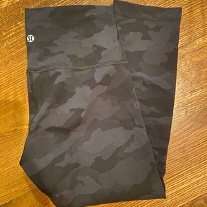 Lululemon wunder train high rise 21” camo